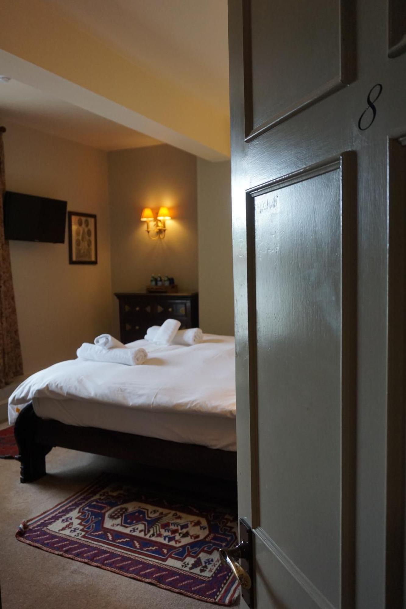 The Pembroke Arms Hotel Wilton  Værelse billede